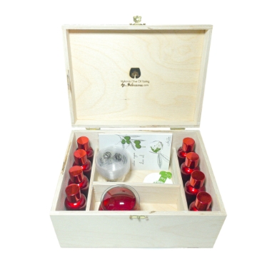 Olive Oil Tasting Collection Indulge in the taste of Greece in a gift box Olive Oil Tasting Collection Indulge in the taste of Greece in a gift box