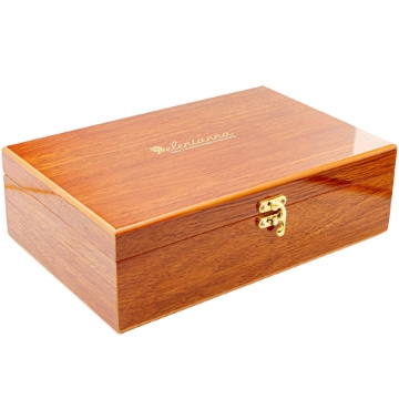 Elenianna Luxury Wooden Gift Box Closed with Gold Logo Closed polished mahogany wooden gift box with elegant Elenianna gold logo and brass clasp. Premium packaging for luxury Greek corporate gifts and Chios mastiha sets.